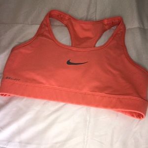 Nike high impact sports bra
